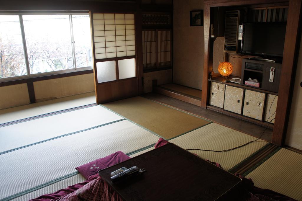 Miyoshiya Ryokan Tanabe Eksteriør billede
