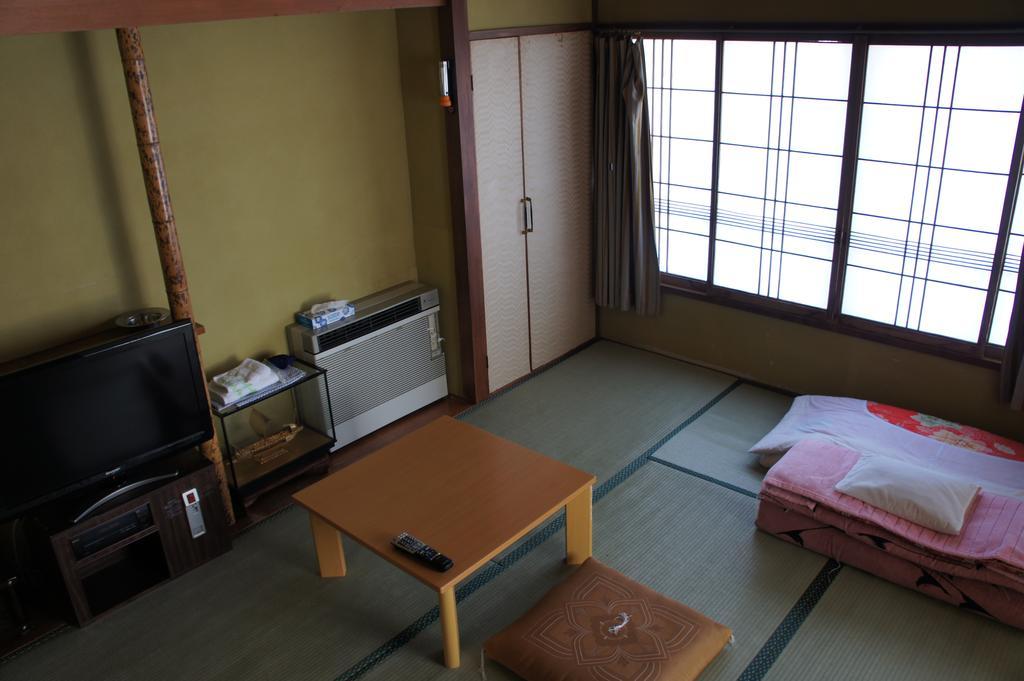 Miyoshiya Ryokan Tanabe Værelse billede