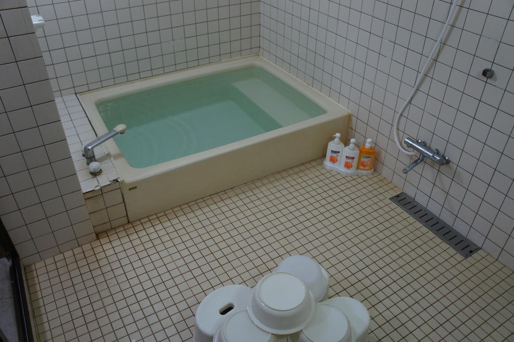 Miyoshiya Ryokan Tanabe Eksteriør billede